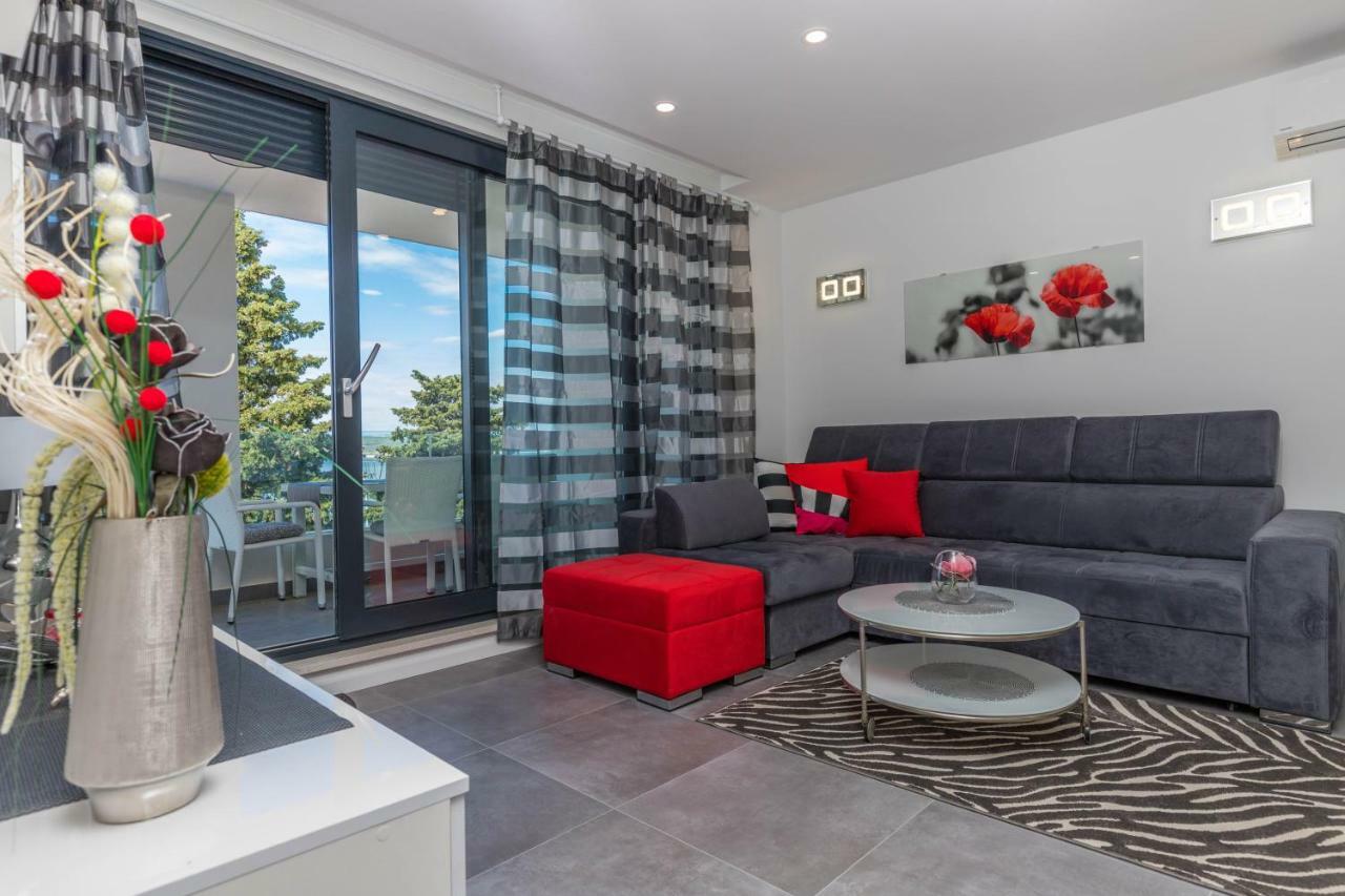 Apartments Tatjana Селце Экстерьер фото